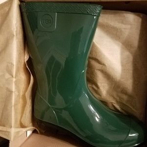 Girl's UGG Raina rain boot size 2